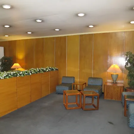 Midland Plaza Hotel