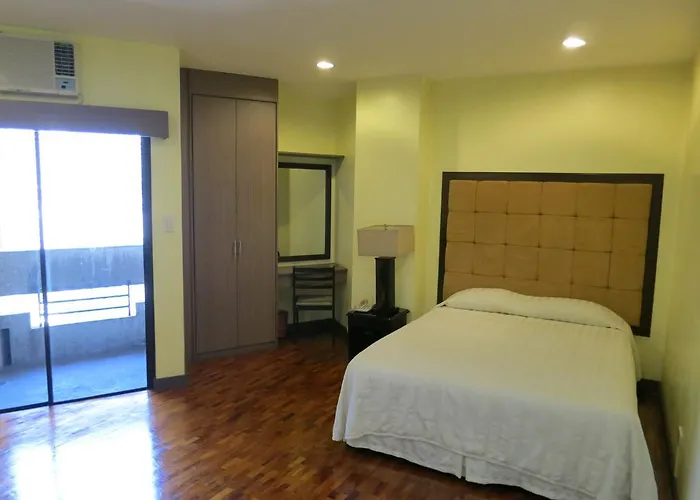 Midland Plaza Manille